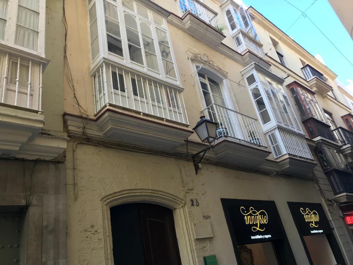 Precioso Alojamiento Con Patio Interior 加的斯 外观 照片